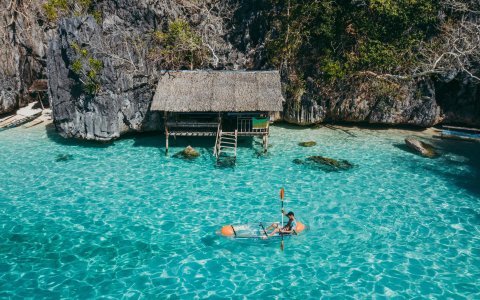 Filipiny - wycieczka objazdowa (31) chatki w Twin Lagoon, Coron.jpg